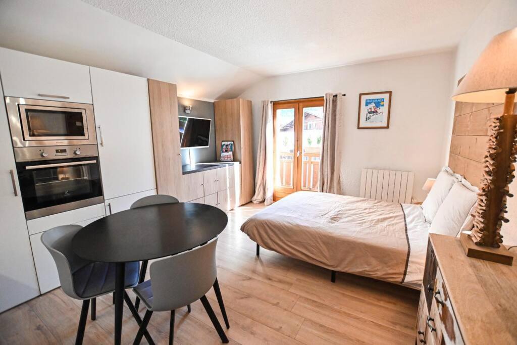 Le Balcon Des Neiges Apartment พลาซ-ซัวร์-อาร์ลี ภายนอก รูปภาพ